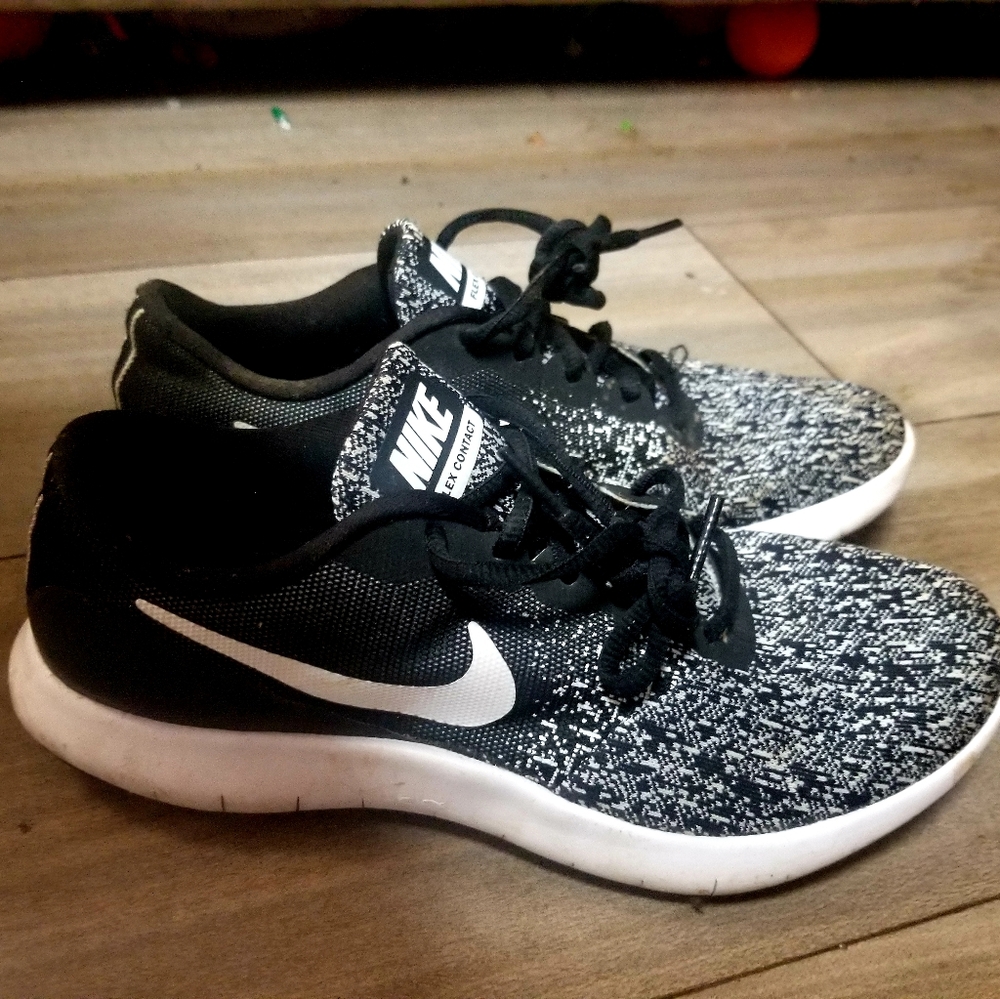 nike sneakers